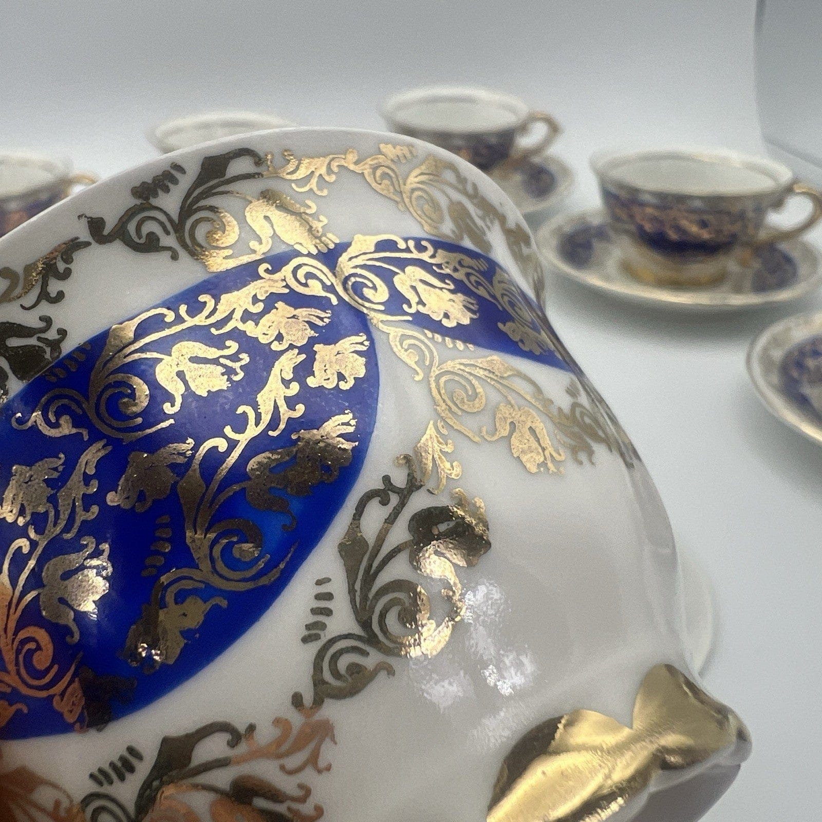 Servizio da caffe antico in porcellana Bavaria anni 40 tazze tazzine oro 15 pz Categoria  Servizio tazze - Tazze