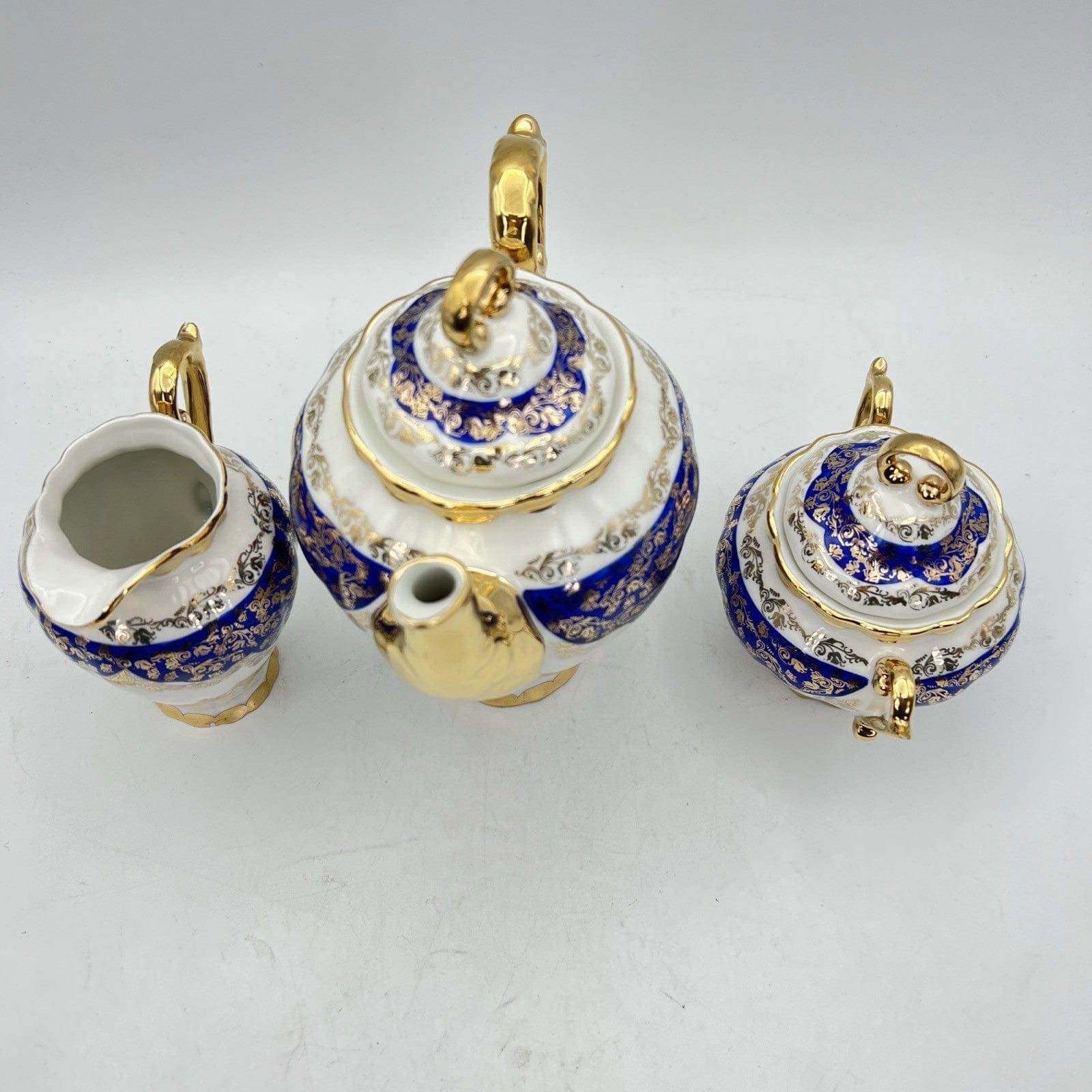 Servizio da caffe antico in porcellana Bavaria anni 40 tazze tazzine oro 15 pz Categoria  Servizio tazze - Tazze