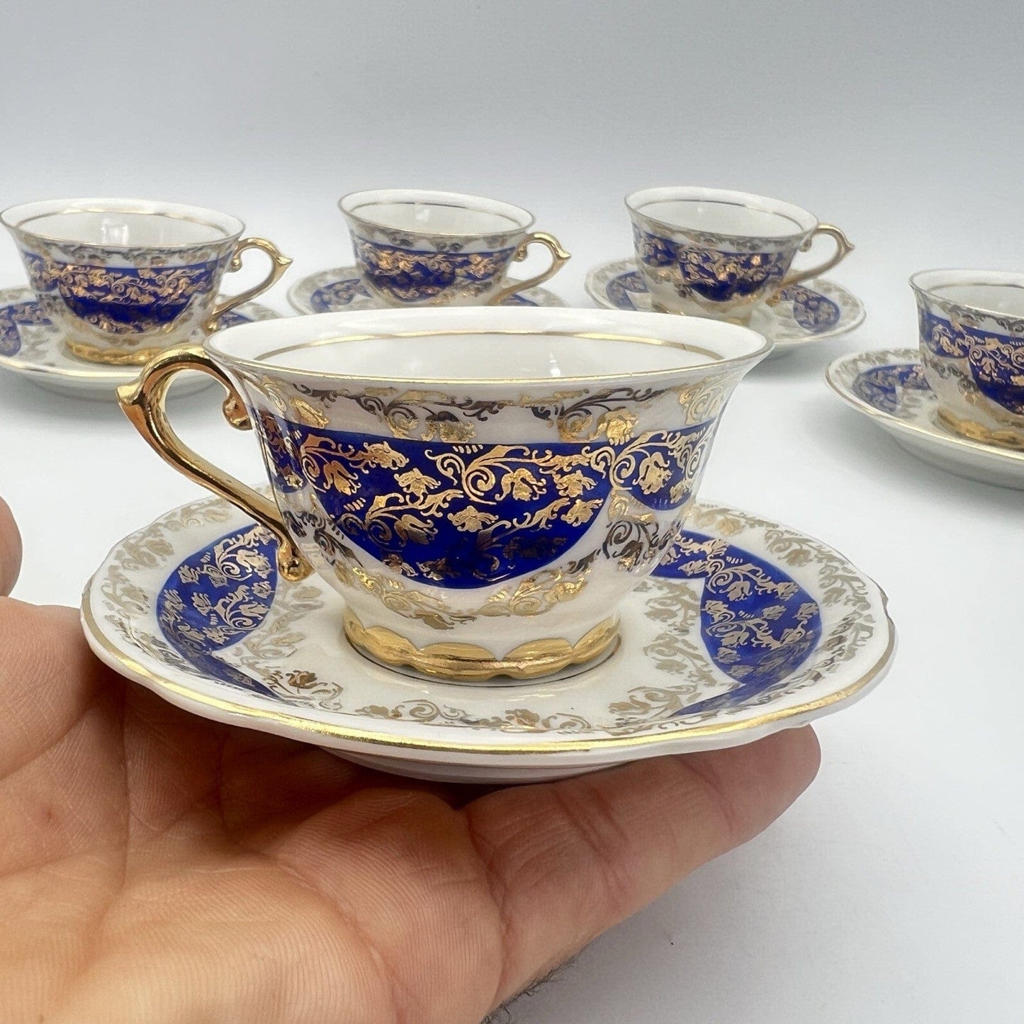 Servizio da caffe antico in porcellana Bavaria anni 40 tazze tazzine oro 15 pz Categoria  Servizio tazze - Tazze