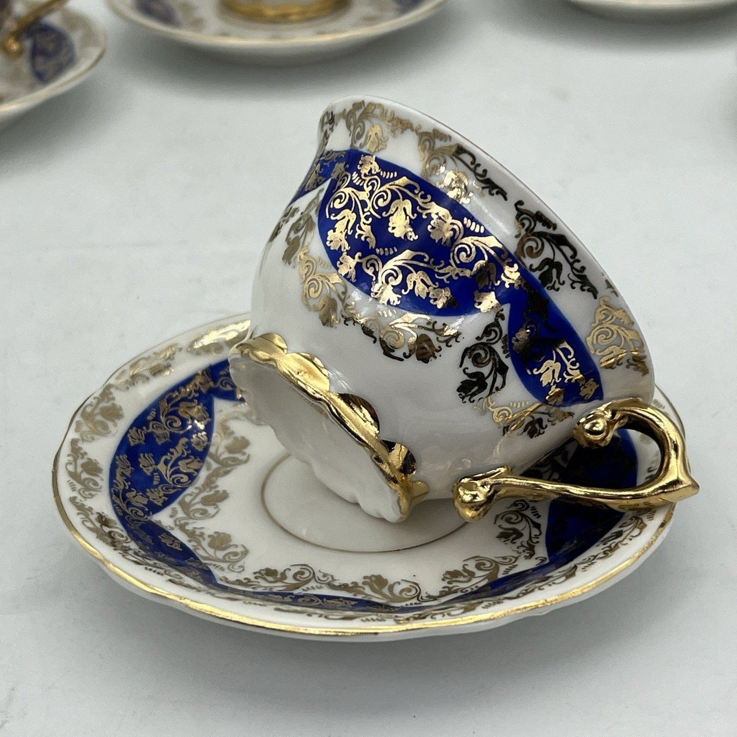 Servizio da caffe antico in porcellana Bavaria anni 40 tazze tazzine oro 15 pz Categoria  Servizio tazze - Tazze