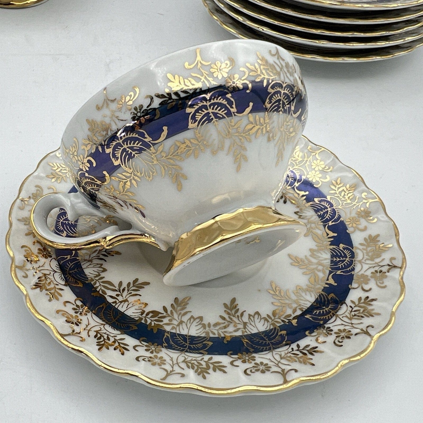 Servizio da caffe antico in porcellana Bavaria anni 40 tazze tazzine oro 15 pz Categoria  Servizio tazze - Tazze