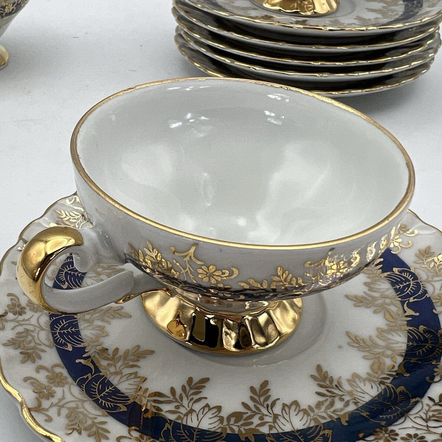 Servizio da caffe antico in porcellana Bavaria anni 40 tazze tazzine oro 15 pz Categoria  Servizio tazze - Tazze