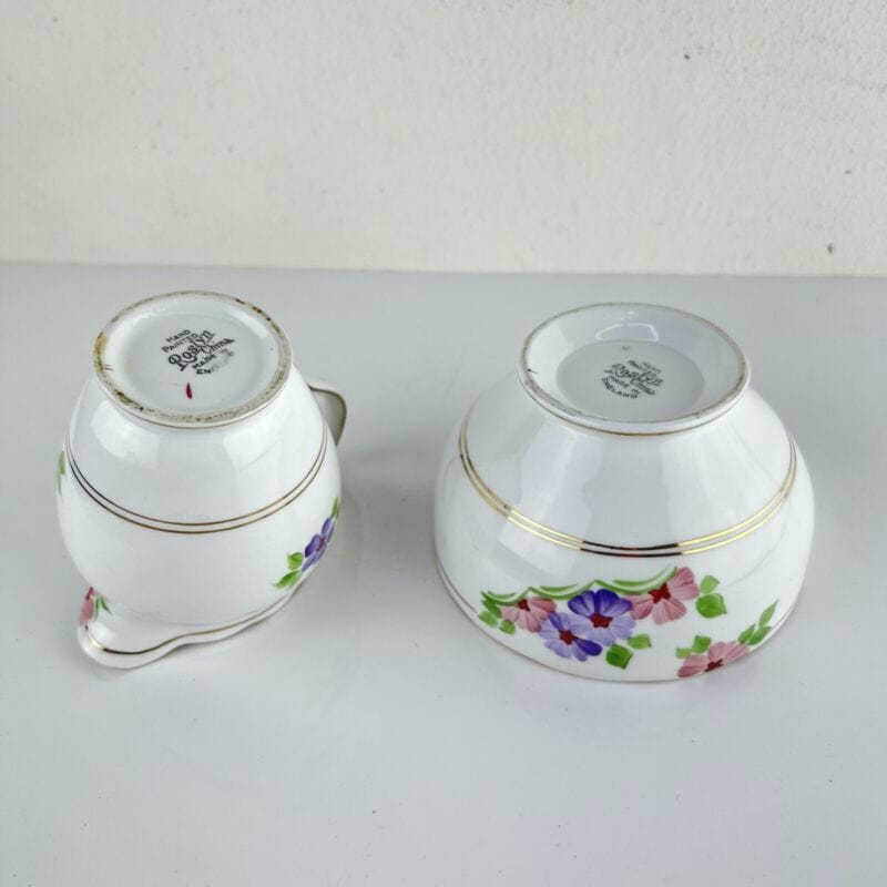 Servizio da tè the antico in porcellana Inglese set tazze piattini a fiori oro Categoria  Ceramiche e Porcellane