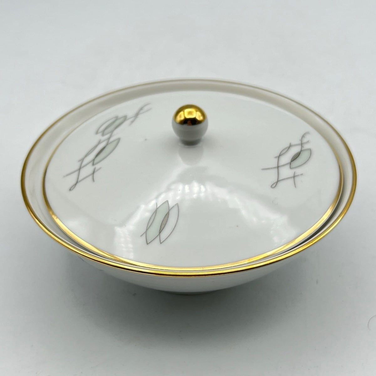 Servizio da tè the antico in porcellana stile Deco Minimalista 8 tazze a fiori Categoria  Servizio tazze - Tazze