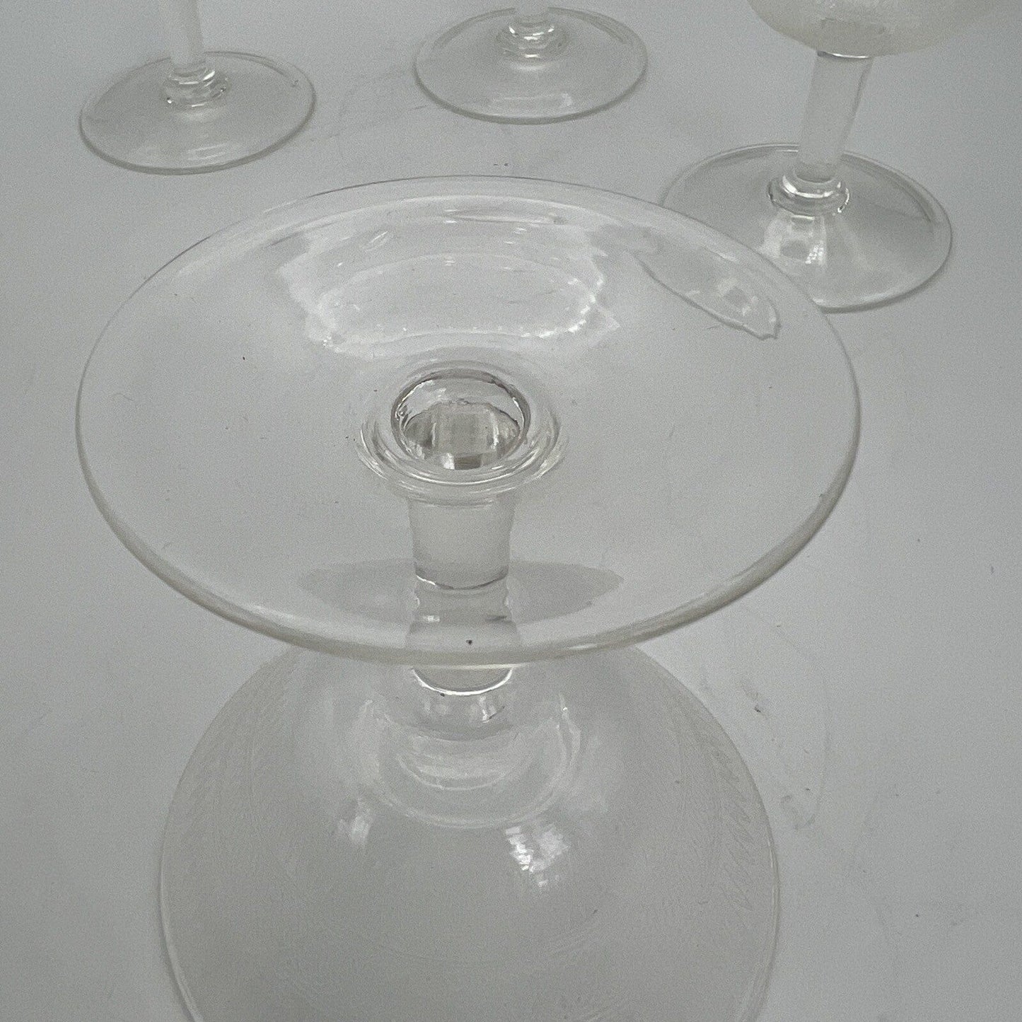 Servizio di Bicchieri vetro a calice vintage in cristallo Champagne anni 50 Categoria  Vetri e Cristalli
