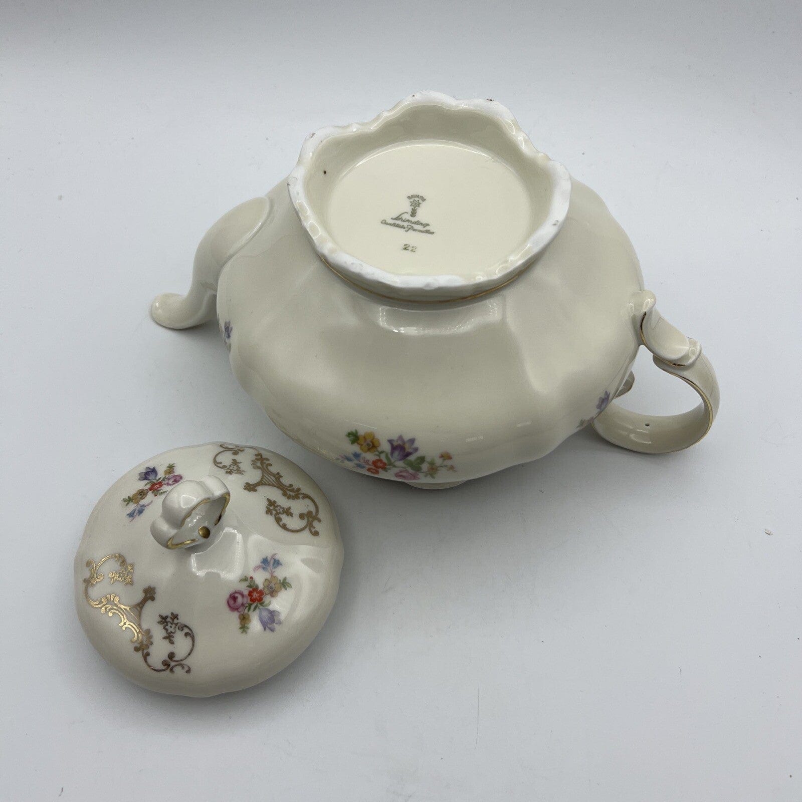 Servizio set da tè the antico in porcellana bianca vintage bavaria motivo fiori Categoria  Servizio tazze - Tazze