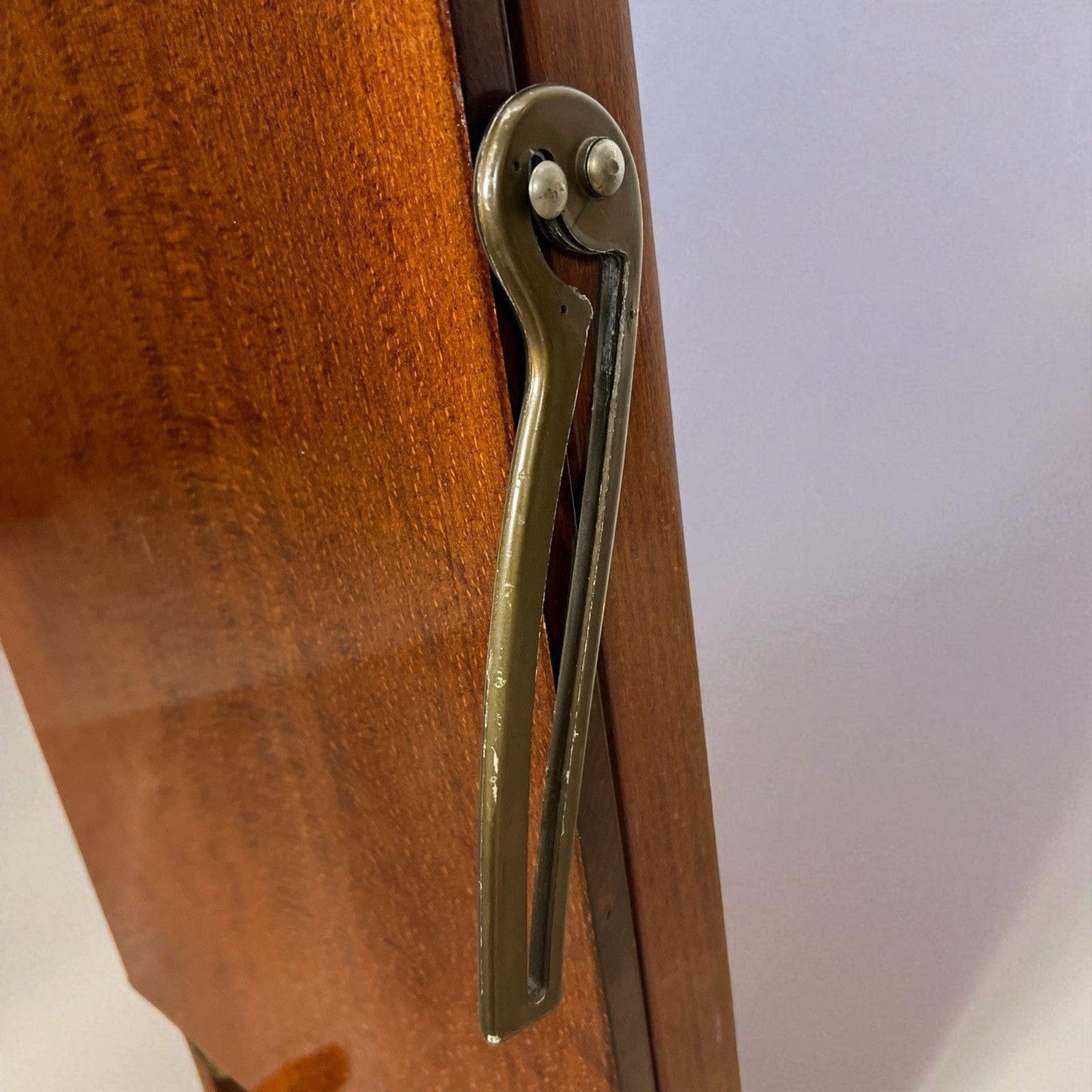 Servomuto vintage in legno Fratelli Reguitti per stira pantaloni anni 70 retrò Categoria  Attrezzi e Strumenti