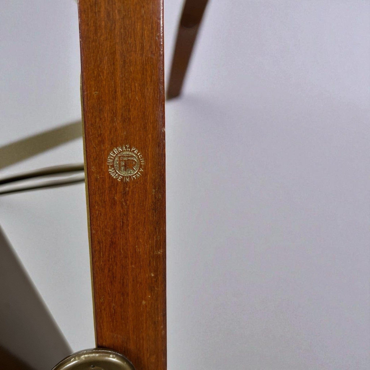 Servomuto vintage in legno Fratelli Reguitti per stira pantaloni anni 70 retrò Categoria  Attrezzi e Strumenti