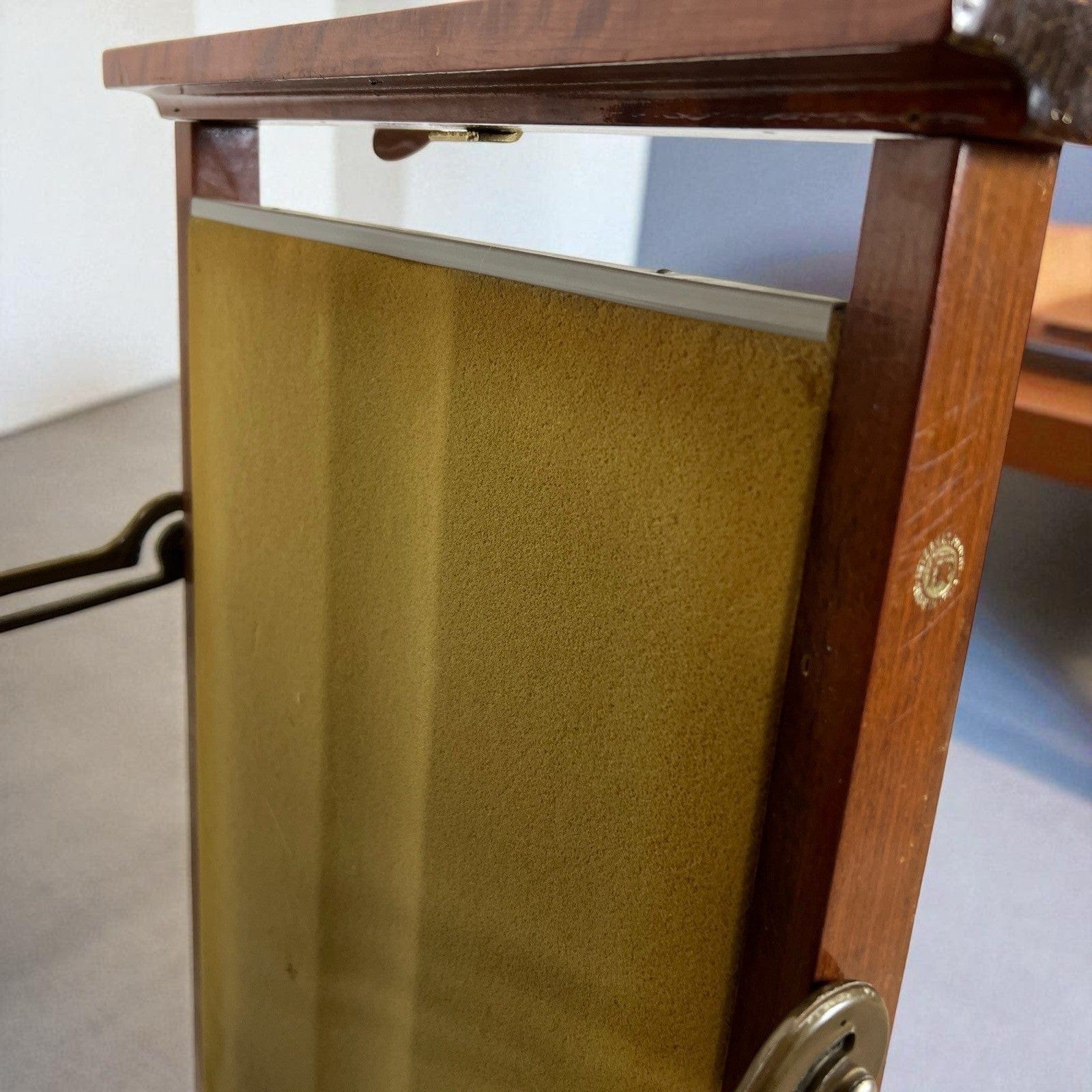 Servomuto vintage in legno Fratelli Reguitti per stira pantaloni anni 70 retrò Categoria  Attrezzi e Strumenti