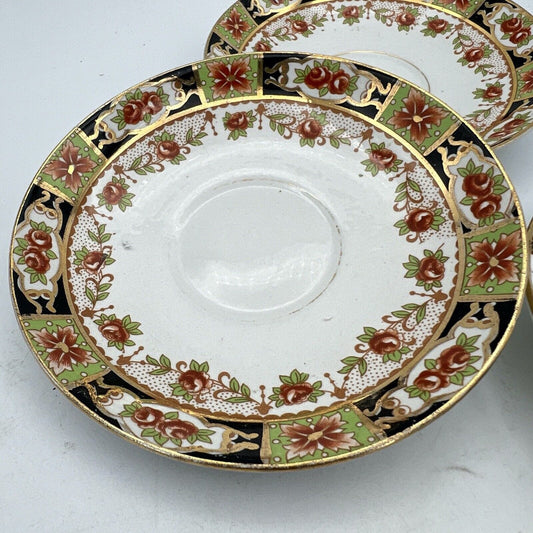 Set 3 piattini per tazza da tè the antico Inglese in porcellana bianca epoca 900 Categoria  Piatti e Piattini
