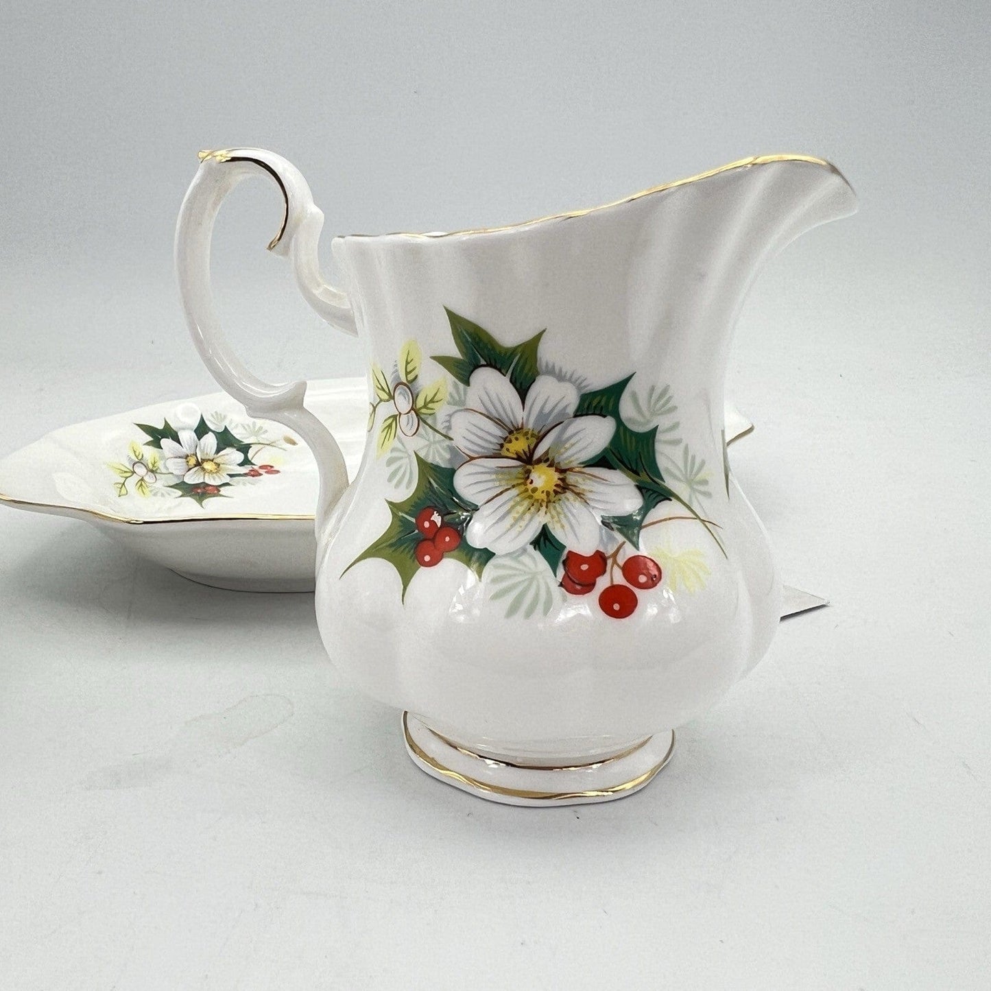 Set da the te o per caffe in porcellana Royal Albert Stella di Natale Yuletide Categoria  Servizio tazze - Tazze