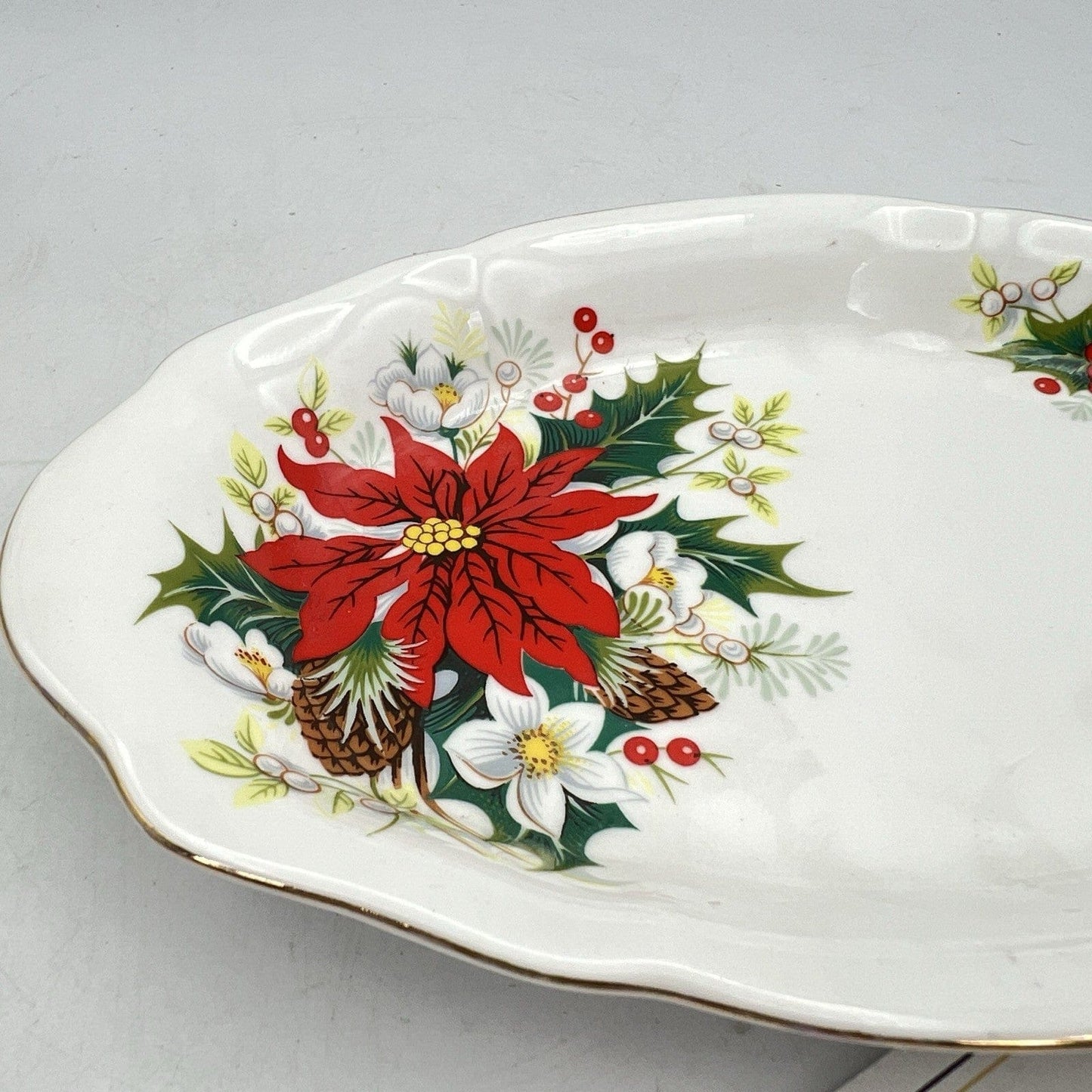 Set da the te o per caffe in porcellana Royal Albert Stella di Natale Yuletide Categoria  Servizio tazze - Tazze