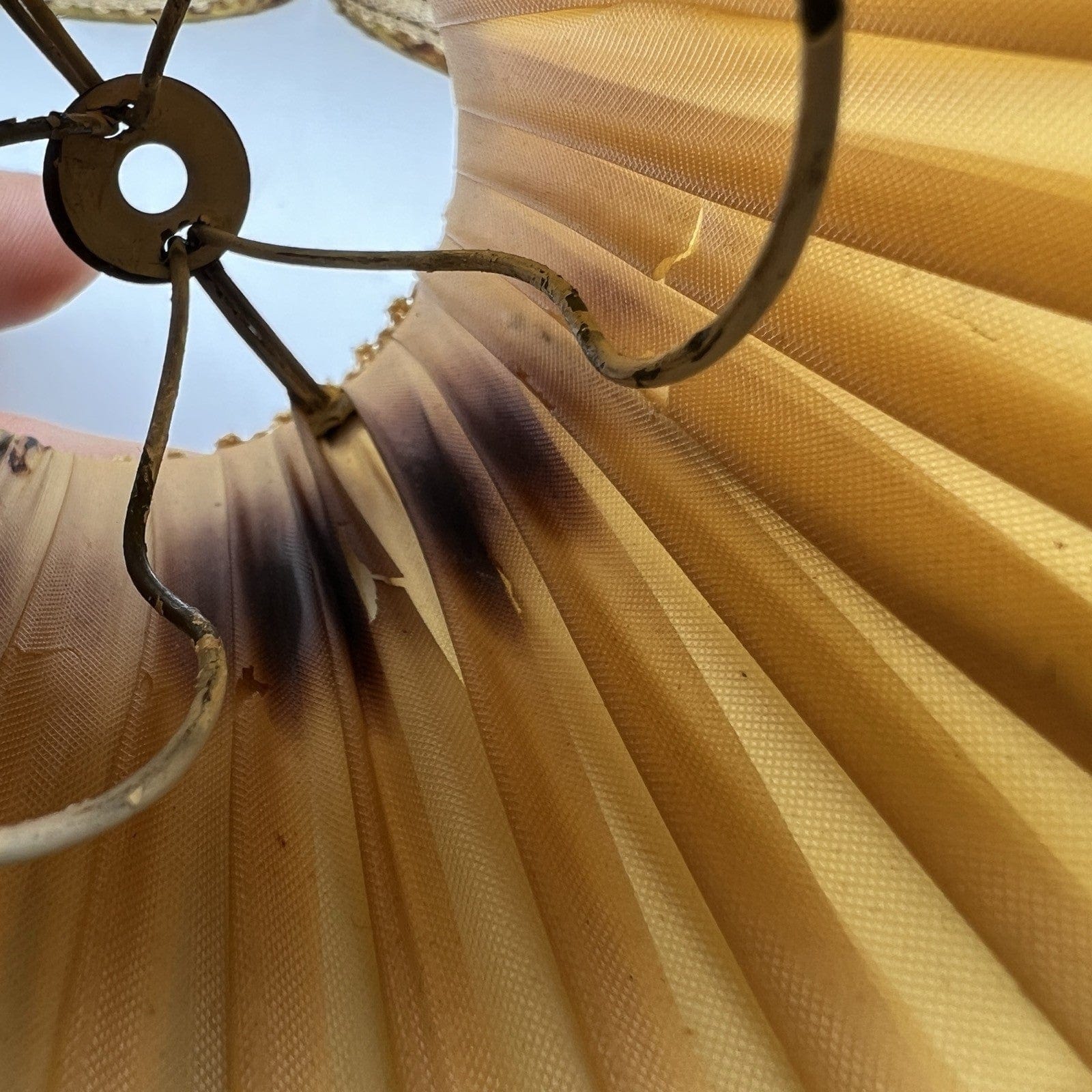 Set di Paralumi in tessuto ocra vintage paralume a clip antico per applique lume Categoria  Lampade Appliques