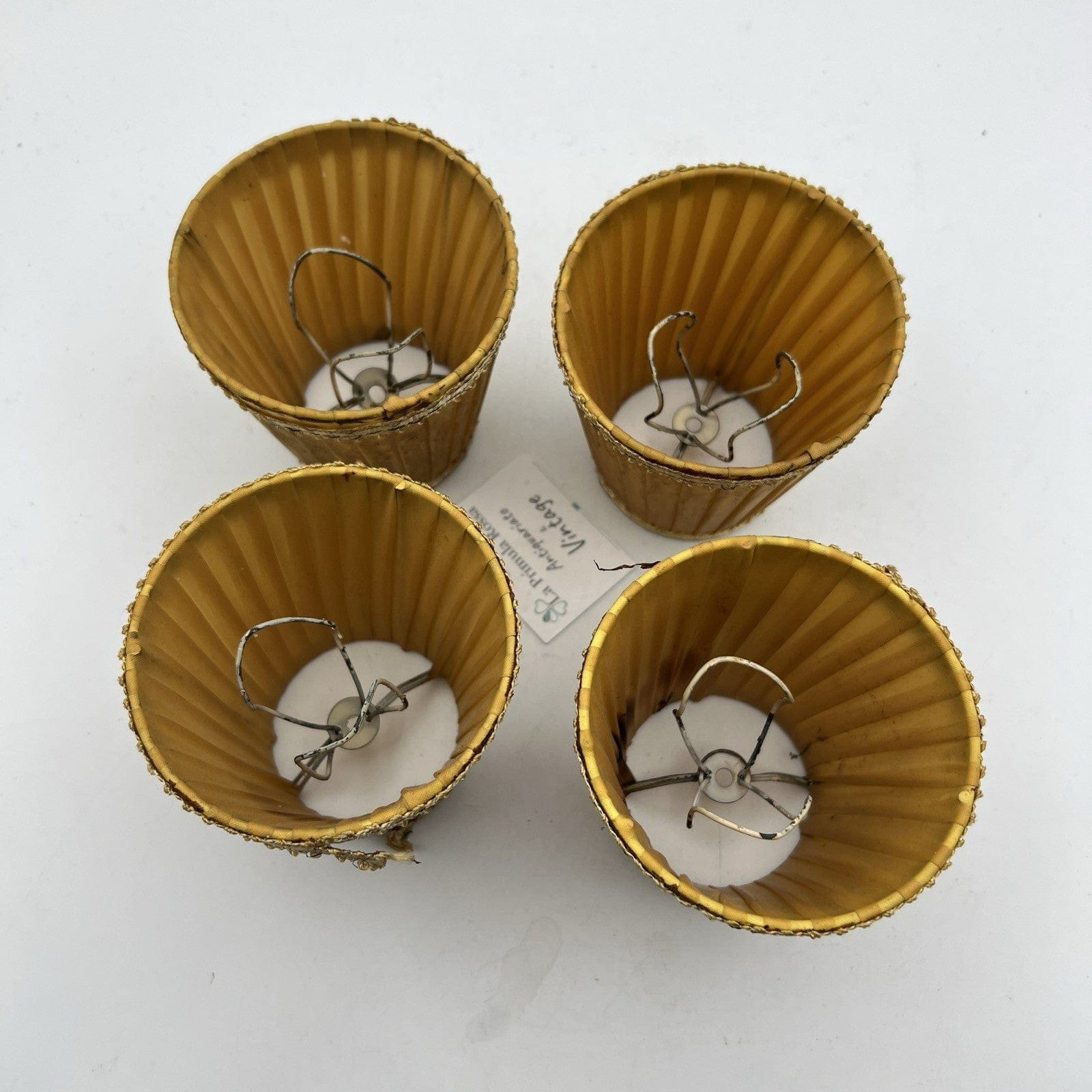 Set di Paralumi in tessuto ocra vintage paralume a clip antico per applique lume Categoria  Lampade Appliques