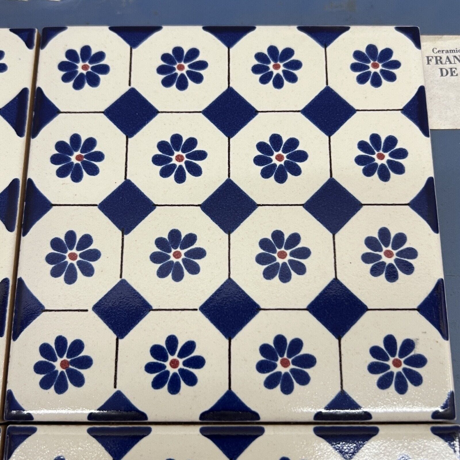 Set di piastrelle vintage in gres di vietri De Maio 13 x 13 Bianca Blu Fiori Categoria  Mattonelle