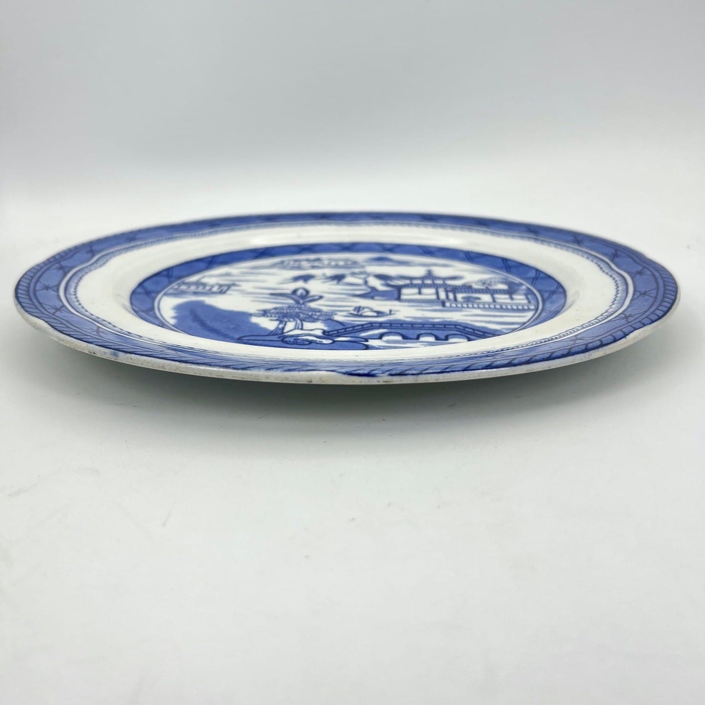 Set di Piatti in ceramica decoro blu scena orientale Ashworth Bros stile Willow Categoria  Piatti e Piattini