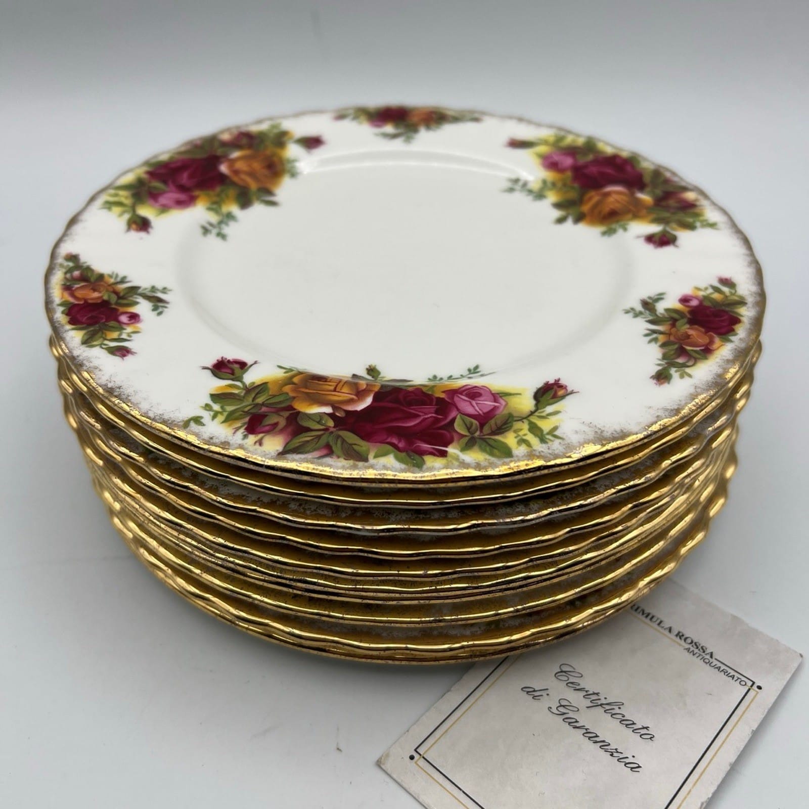 Set Servizio di 10 Piatti 18 cm in Porcellana Royal Albert Old Country Roses Categoria  Piatti e Piattini