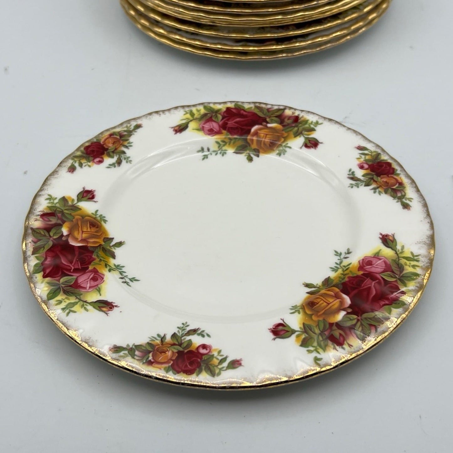 Set Servizio di 10 Piatti 18 cm in Porcellana Royal Albert Old Country Roses Categoria  Piatti e Piattini