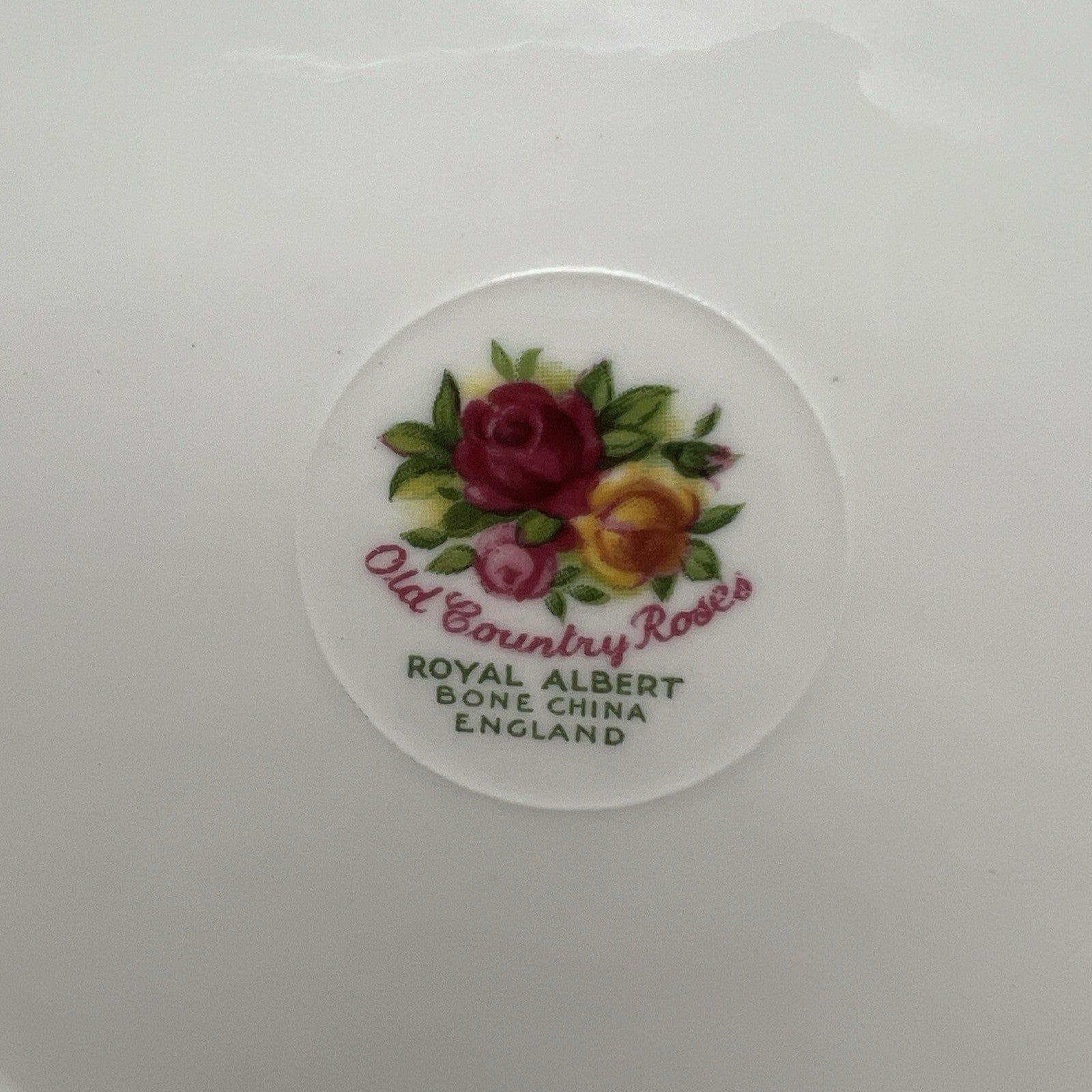 Set Servizio di 6 Piatti Piattini in Porcellana Royal Albert Old Country Roses Categoria  Piatti e Piattini