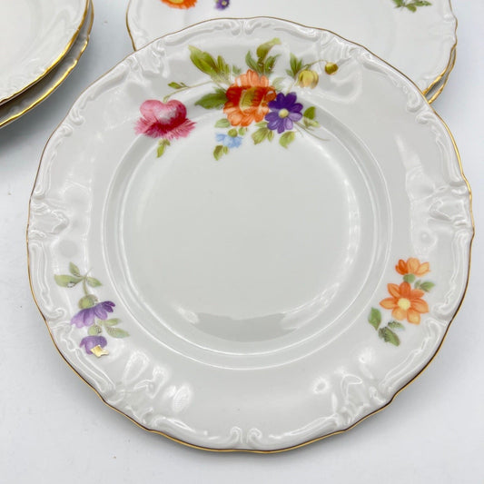 Set servizio di piatti antichi in porcellana Bavaria bianca piattini con fiori Categoria  Piatti e Piattini