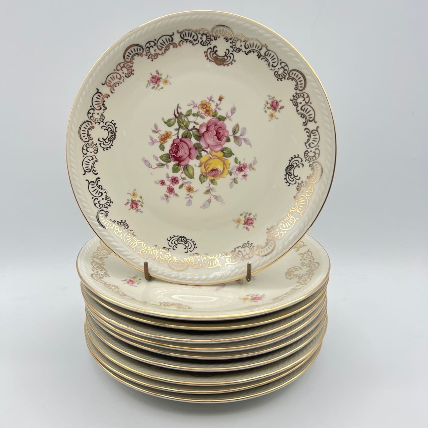 Set servizio di piatti antichi in porcellana Bavaria bianca piattini con fiori Categoria  Piatti e Piattini