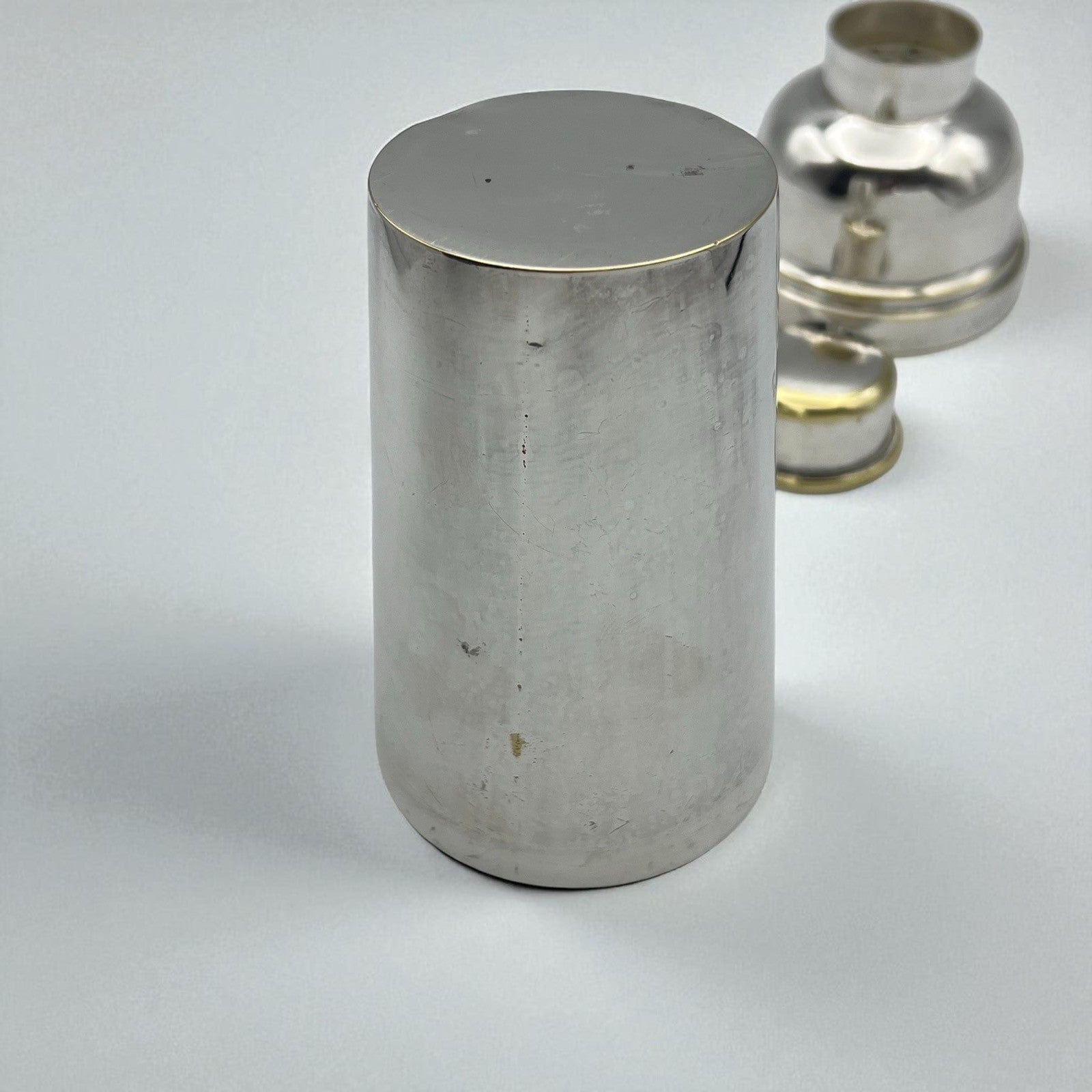 Shaker per cocktail da bar in Argento Placcato Silver Plated  Anni '70 Vintage Categoria  Sheffield & Argento
