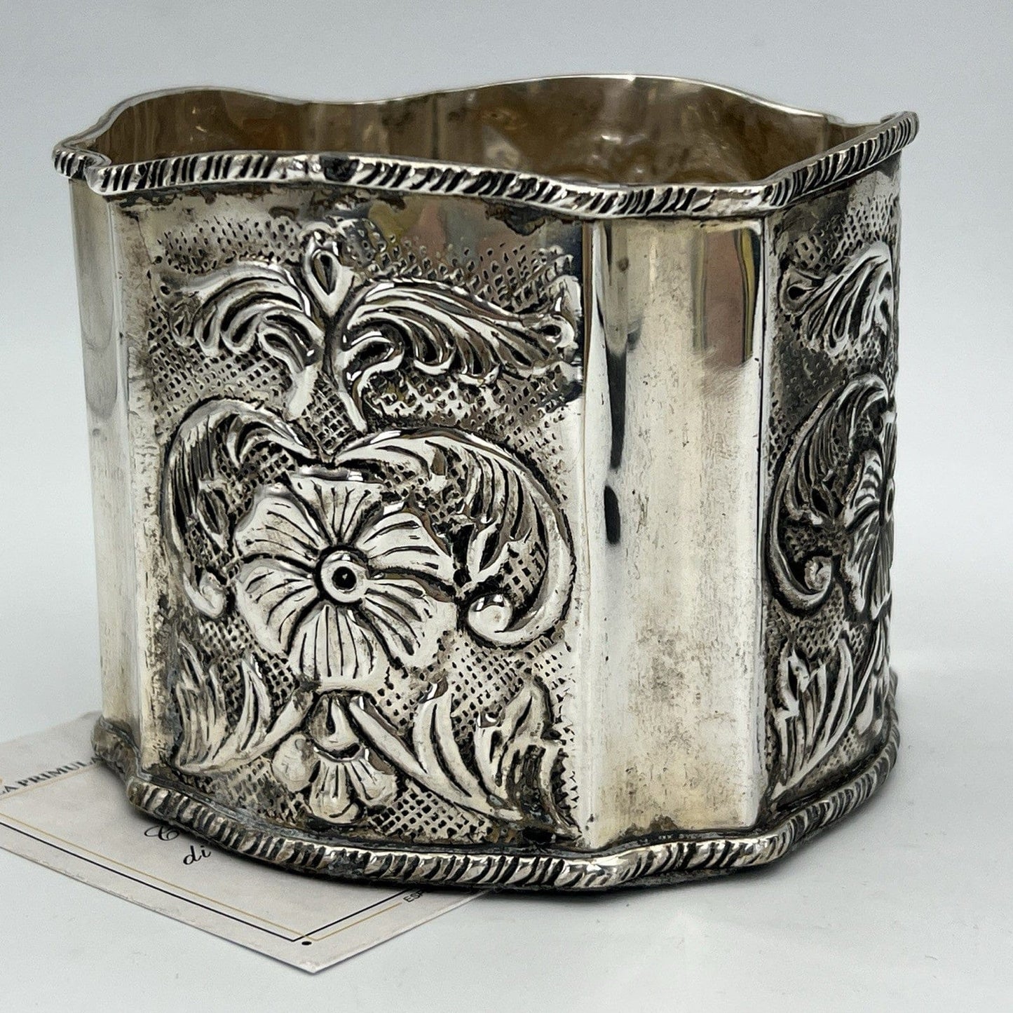 Sottobottiglia da tavola in argento sheffield silver plated vintage stile 800 Categoria  Sheffield & Argento