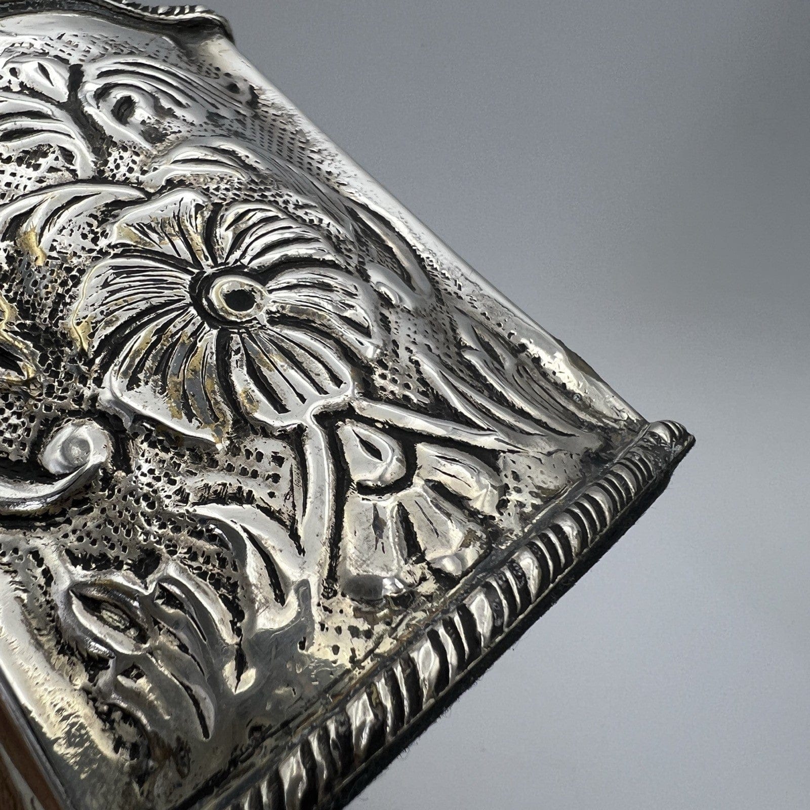 Sottobottiglia da tavola in argento sheffield silver plated vintage stile 800 Categoria  Sheffield & Argento