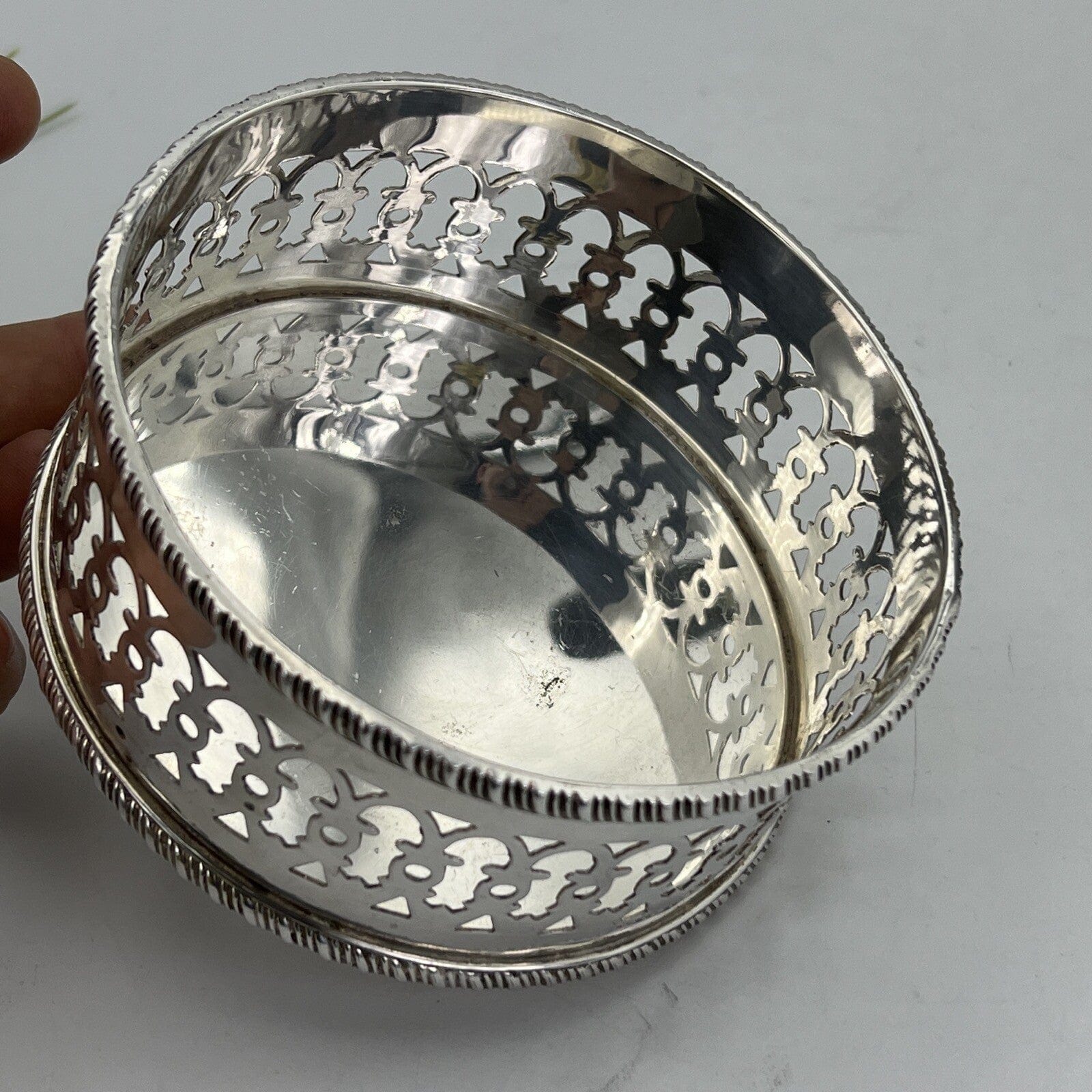 Sottobottiglia portabottiglie vino da tavola in argento sheffield stile antico X Categoria  Sheffield & Argento