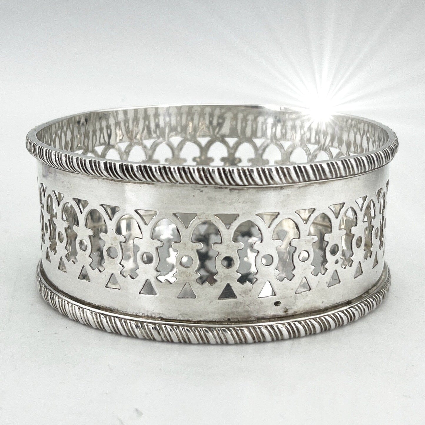 Sottobottiglia portabottiglie vino da tavola in argento sheffield stile antico X Categoria  Sheffield & Argento