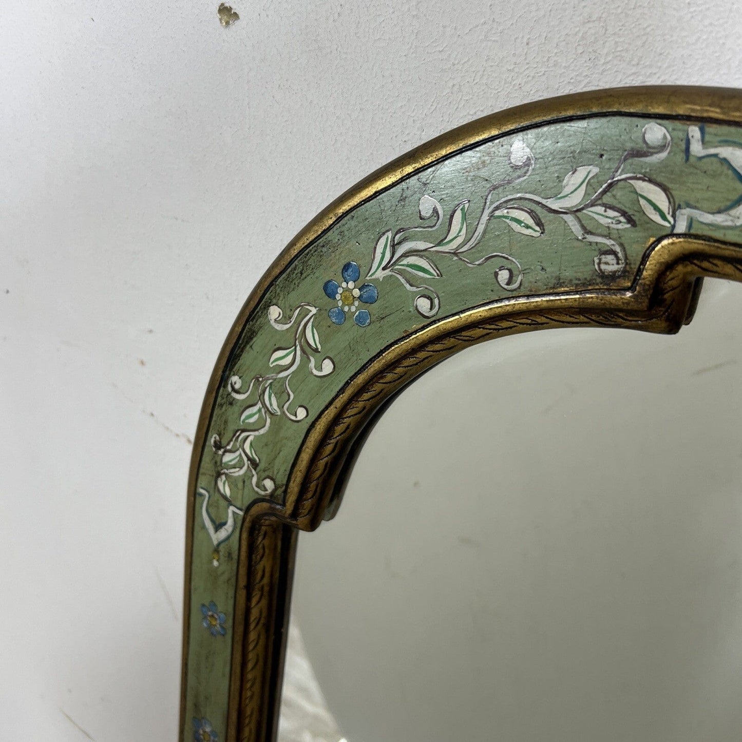 Specchio da parete stile Veneziano vintage antica specchiera Dipinta Verde Categoria  Specchi e Cornici