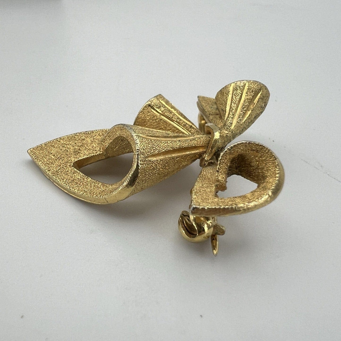 Spilla Elegante Inglese Vintage da donna stile antica Gioiello a forma di Fiocco Categoria  Bigiotteria & Accessori