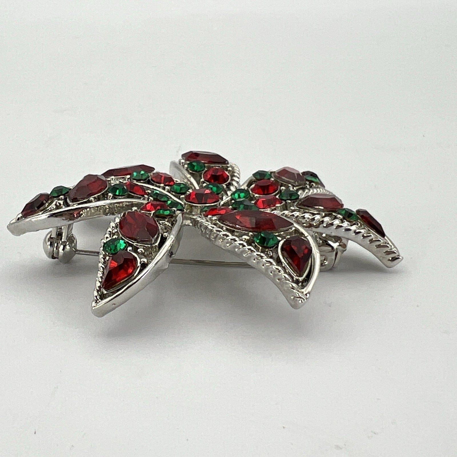 Spilla Elegante inglese Vintage da donna stile antica Gioiello Fiore Rosso Verde Categoria  Bigiotteria & Accessori
