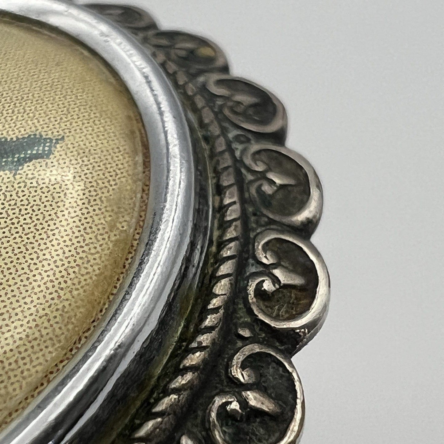 Spilla Elegante inglese Vintage da donna stile antica Ovale Agrifoglio Dicembre Categoria  Bigiotteria & Accessori