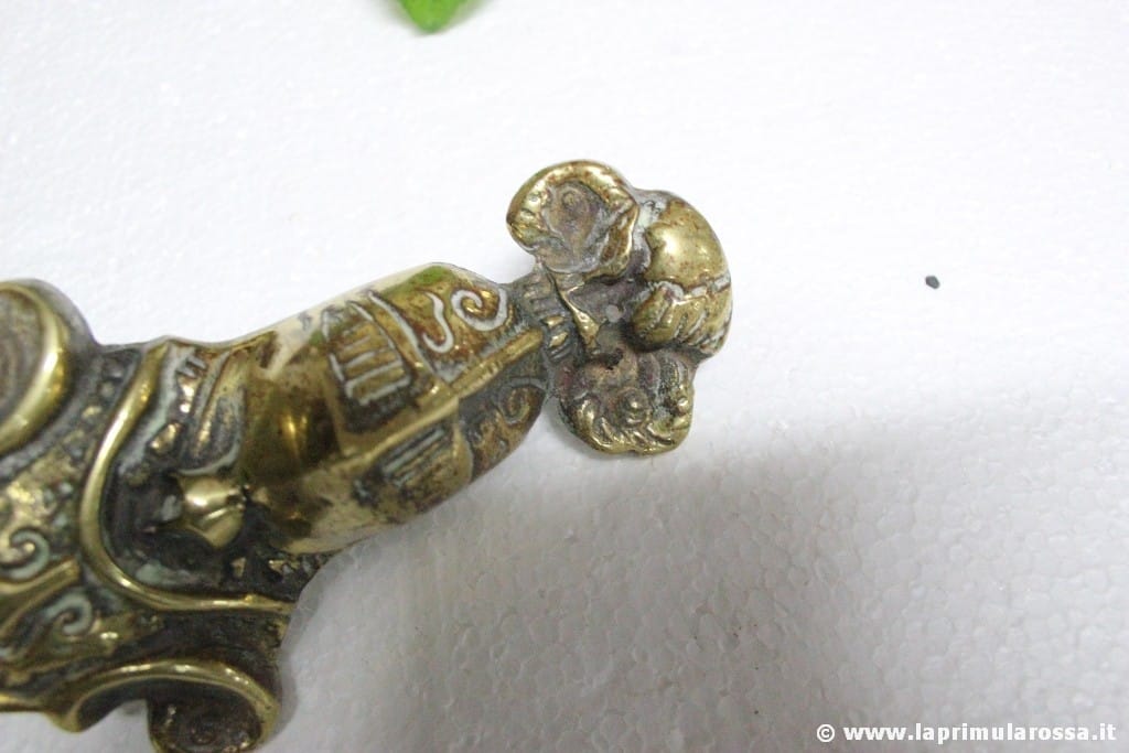 TAGLIA CARTE ANTICO IN OTTONE L.cm 35  VINTAGE SOLID BRASS LETTER OPEN Categoria  altro