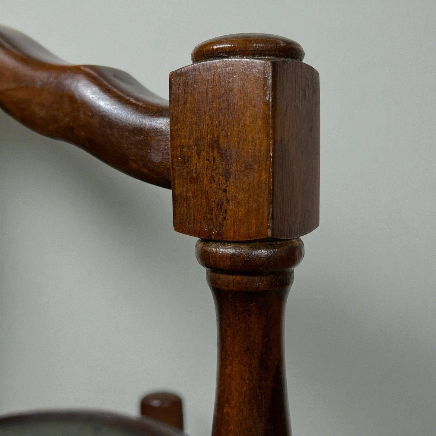 Tavolino antico a piu ripiani in legno etagere pieghevole porta dolci cake stand Categoria  Tavoli - tavolinetti