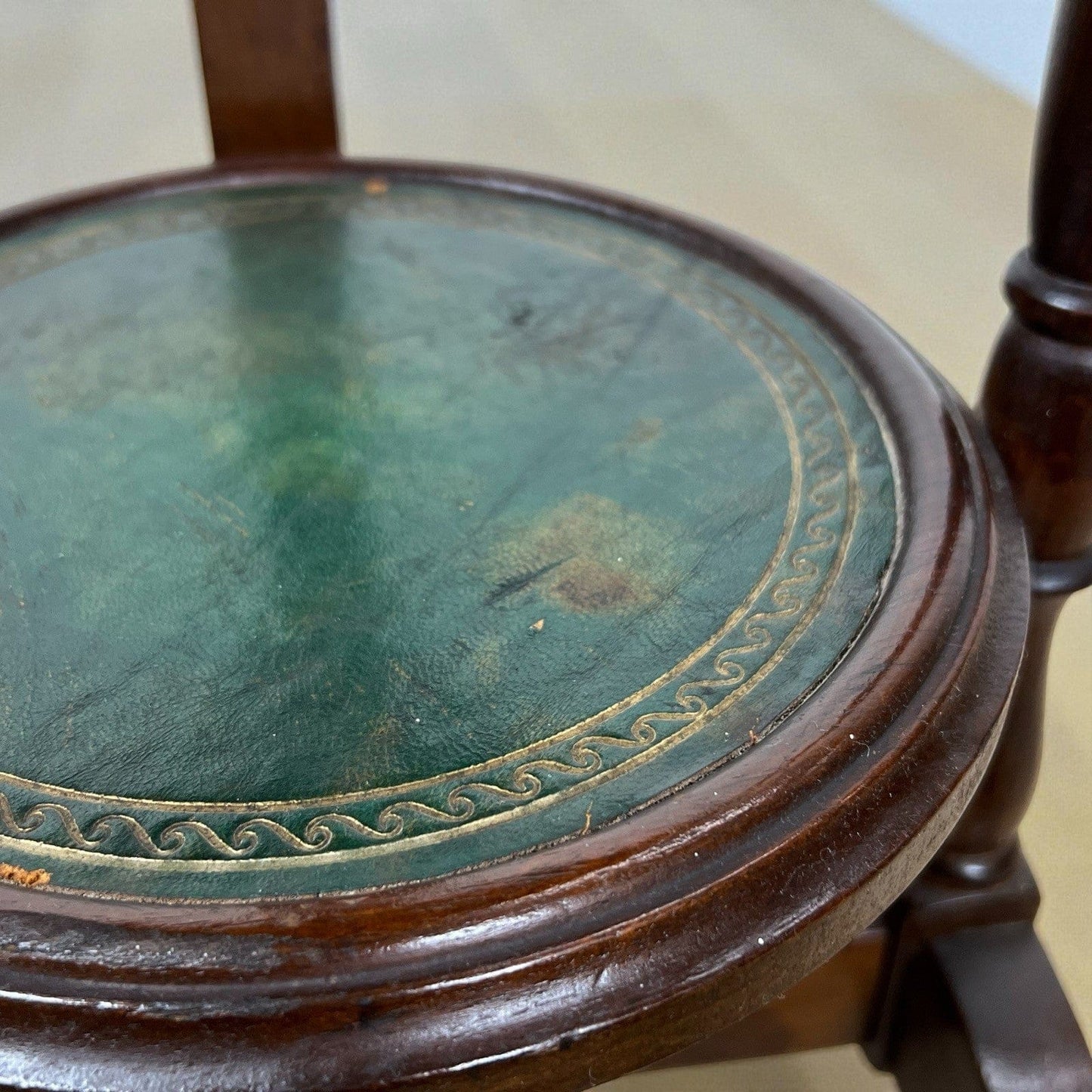 Tavolino antico a piu ripiani in legno etagere pieghevole porta dolci cake stand Categoria  Tavoli - tavolinetti