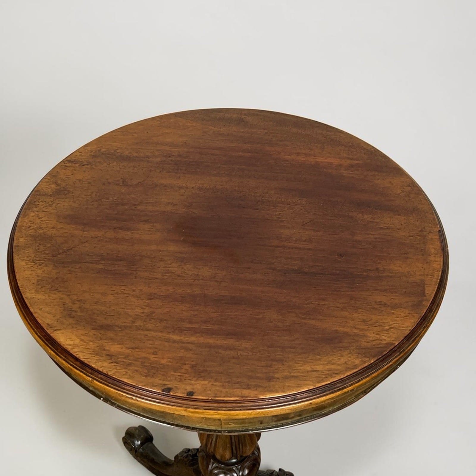 Tavolino antico rotondo tavolo in legno epoca '800 da per salotto porta telefono Categoria  Tavoli - tavolinetti
