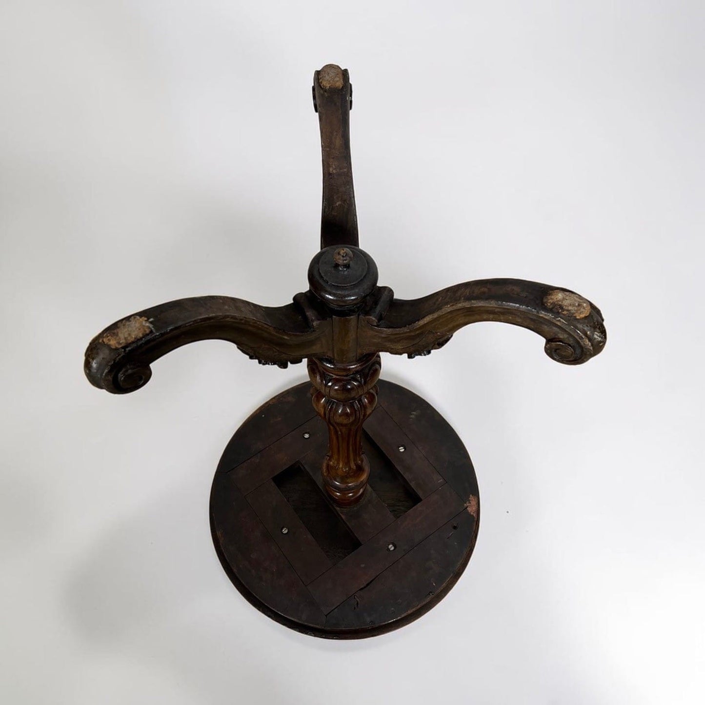 Tavolino antico rotondo tavolo in legno epoca '800 da per salotto porta telefono Categoria  Tavoli - tavolinetti
