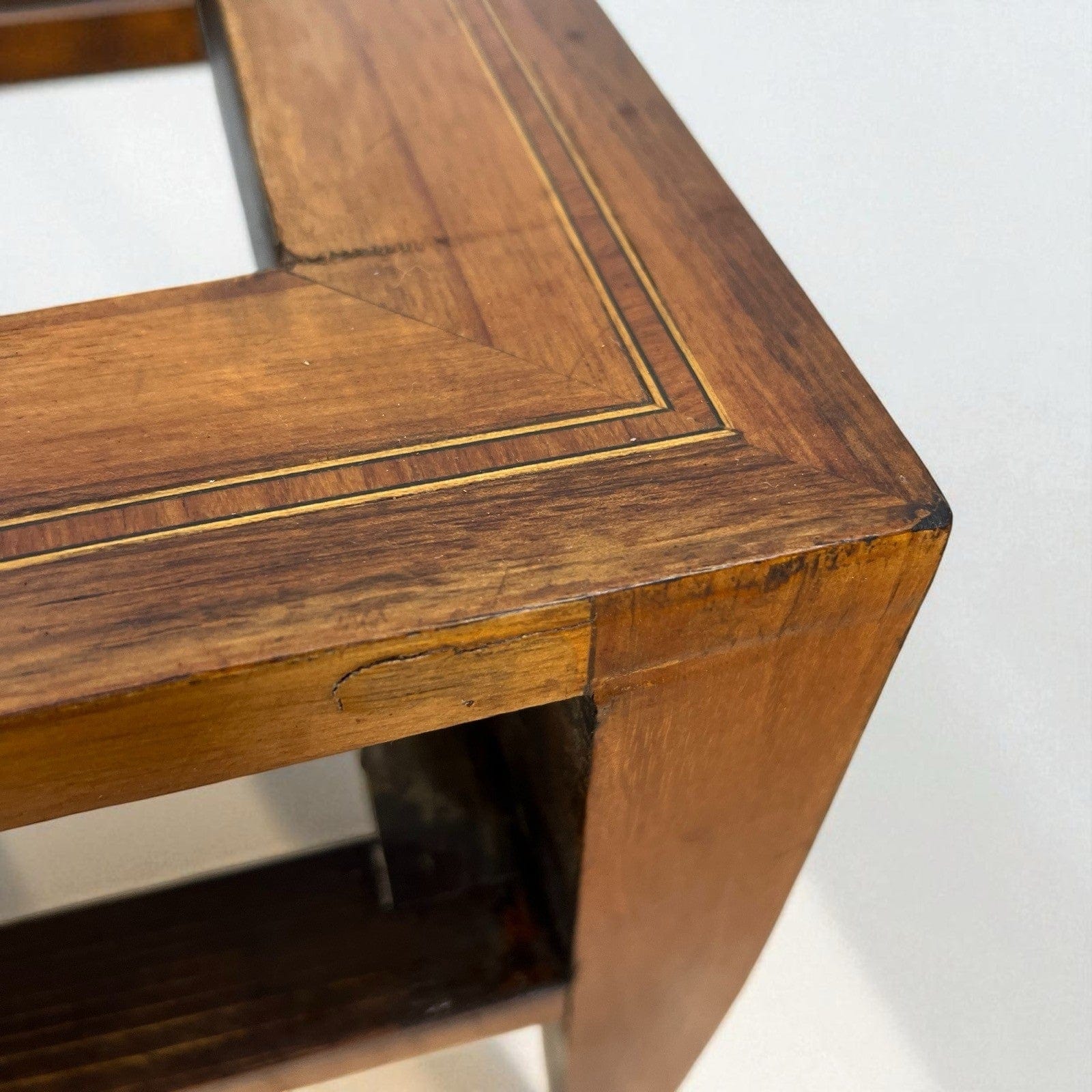 Tavolino bacheca antico tavolo vetrina espositore basso Stile Neoclassico 900 Categoria  Vetrine