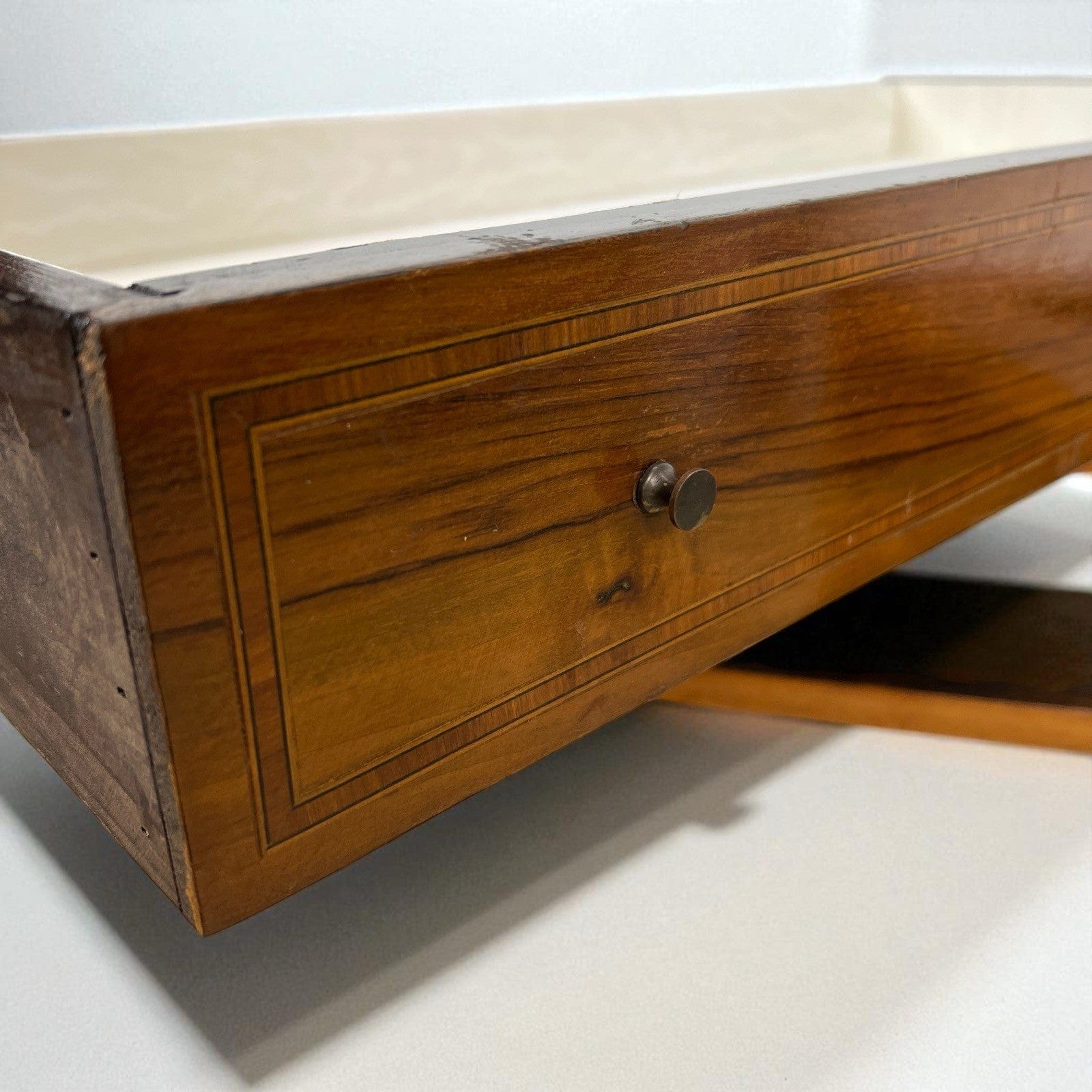 Tavolino bacheca antico tavolo vetrina espositore basso Stile Neoclassico 900 Categoria  Vetrine