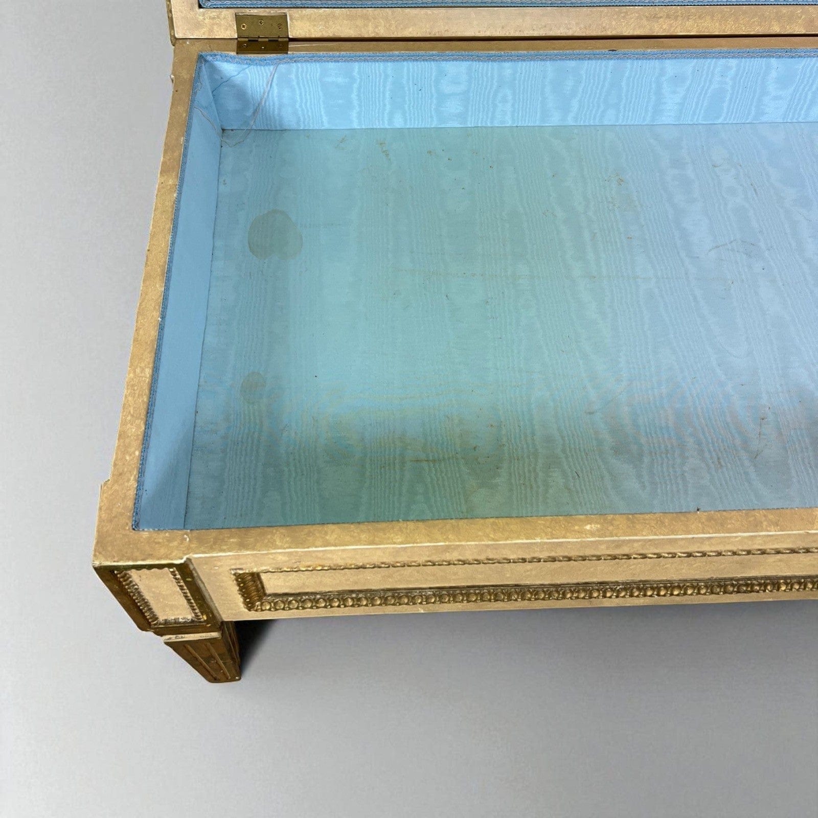 Tavolino da solotto vetro bacheca antico tavolo vetrina basso stile neoclassico Categoria  Tavoli - tavolinetti