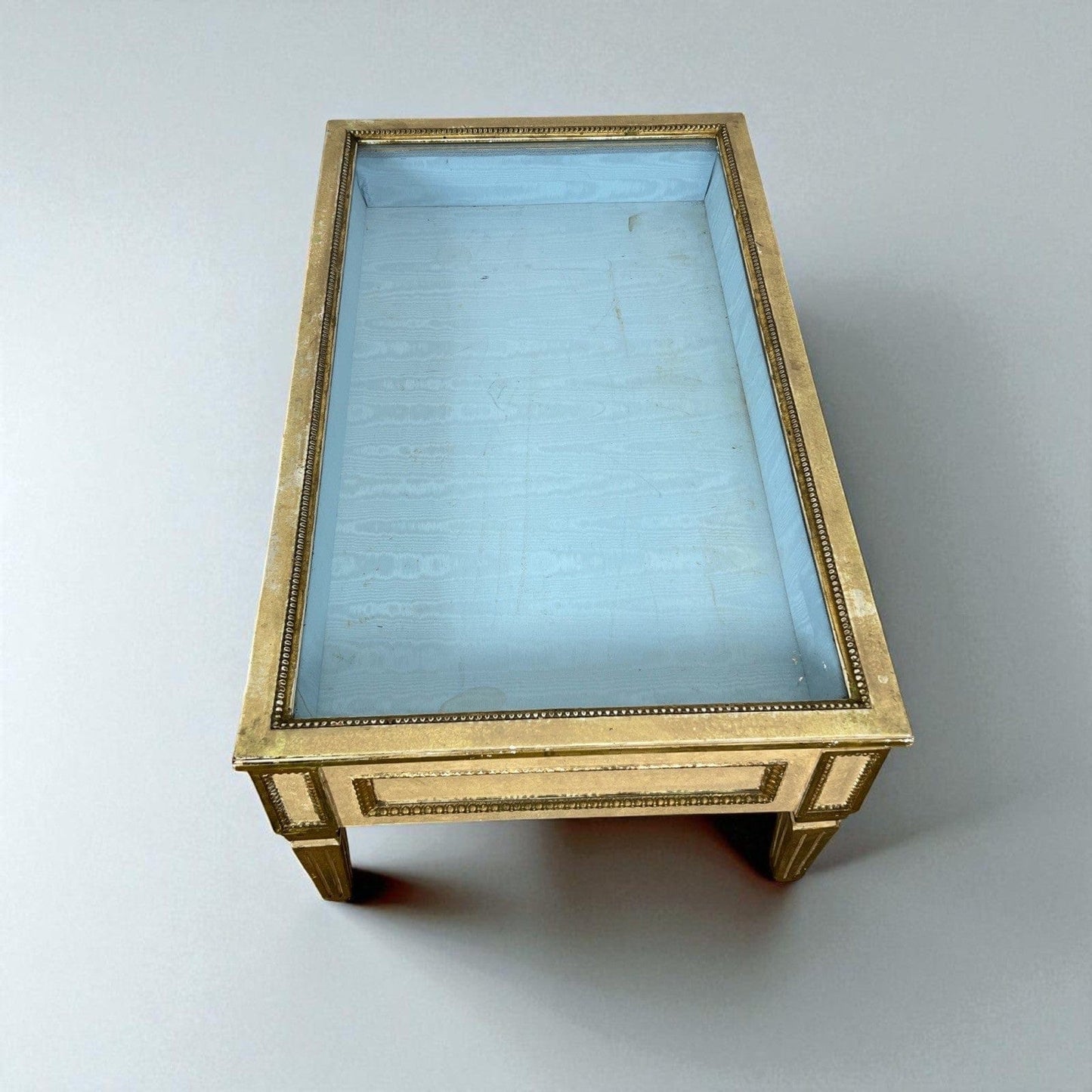 Tavolino da solotto vetro bacheca antico tavolo vetrina basso stile neoclassico Categoria  Tavoli - tavolinetti