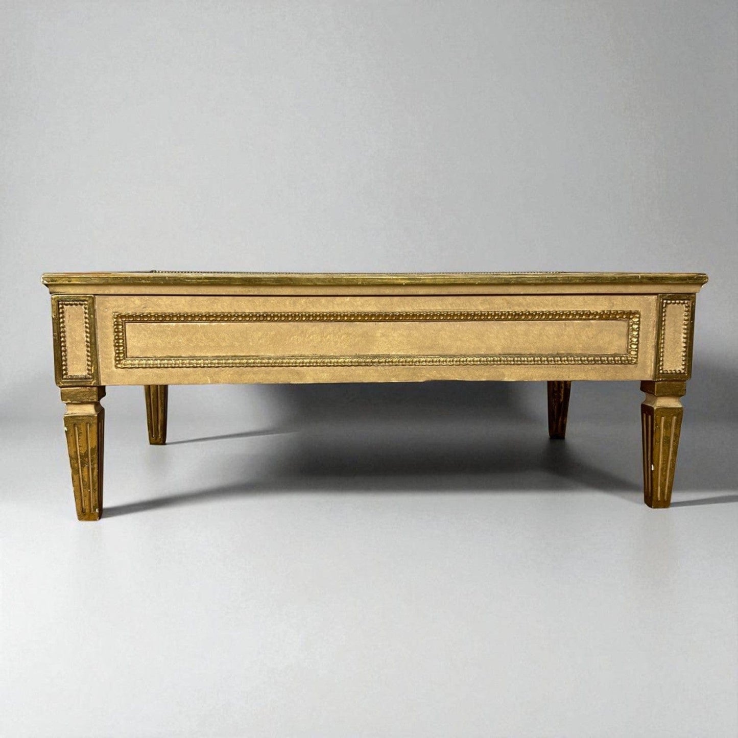 Tavolino da solotto vetro bacheca antico tavolo vetrina basso stile neoclassico Categoria  Tavoli - tavolinetti