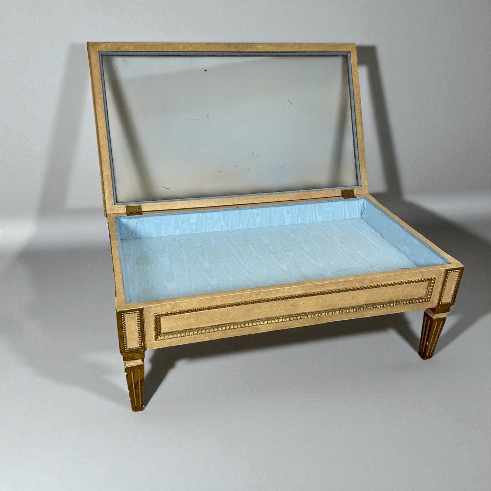 Tavolino da solotto vetro bacheca antico tavolo vetrina basso stile neoclassico Categoria  Tavoli - tavolinetti