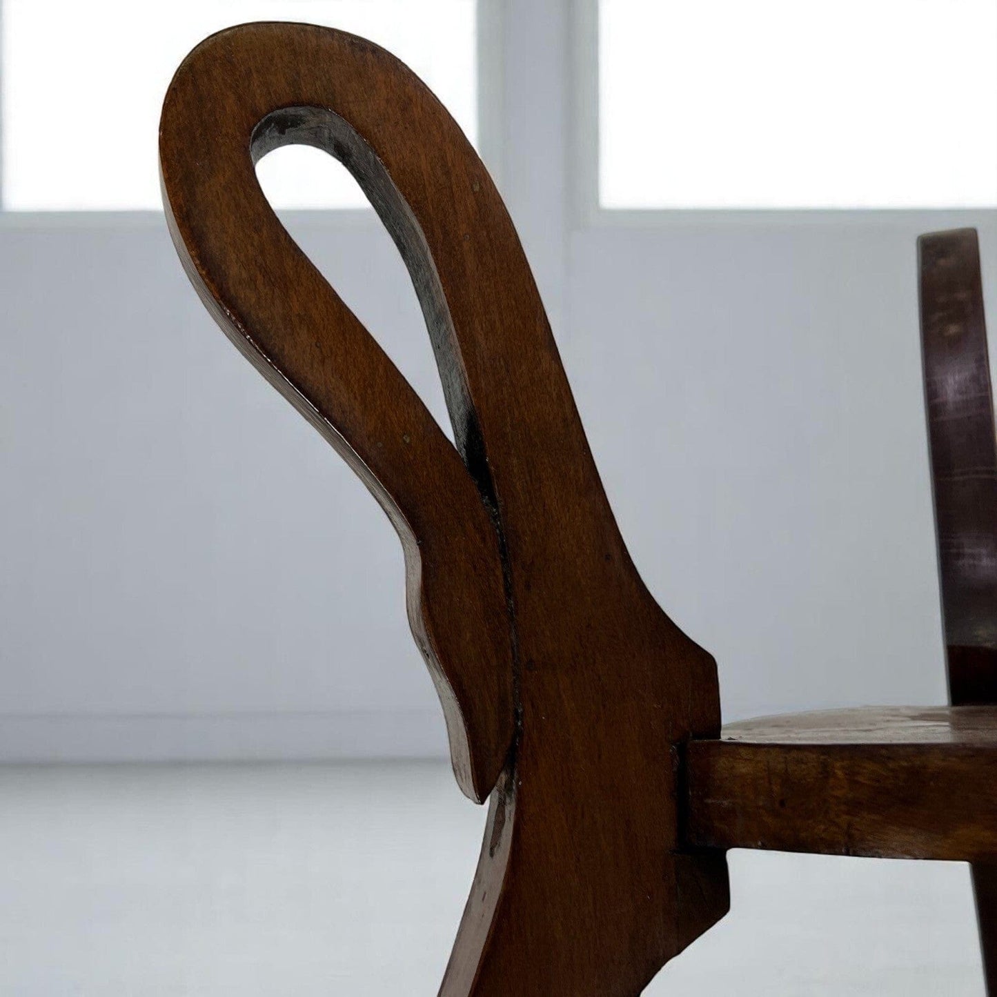 Tavolino portavaso antico a piu ripiani trespolo portapiante impero 800 in legno Categoria  Tavoli - tavolinetti