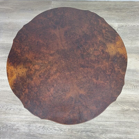 Tavolino rotondo antico tavolo deco vintage da salotto basso stile chippendale Categoria  Tavoli - tavolinetti