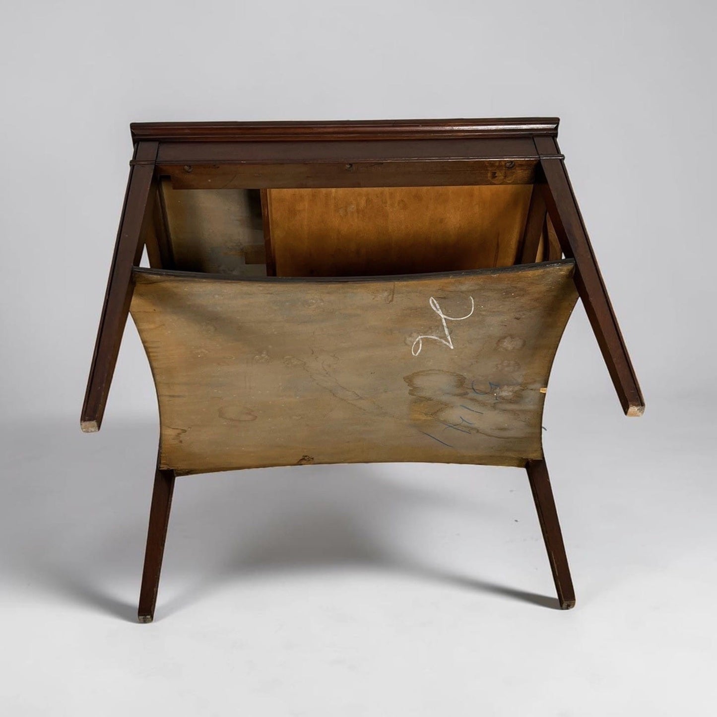 Tavolino tavolo antico da salotto basso in legno piano pelle per ufficio Regency Categoria  Tavoli - tavolinetti