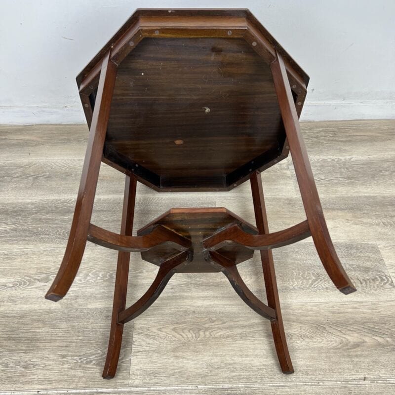 Tavolino tavolo antico da salotto soggiorno in legno due ripiani inglese '900 Categoria  Tavoli - tavolinetti