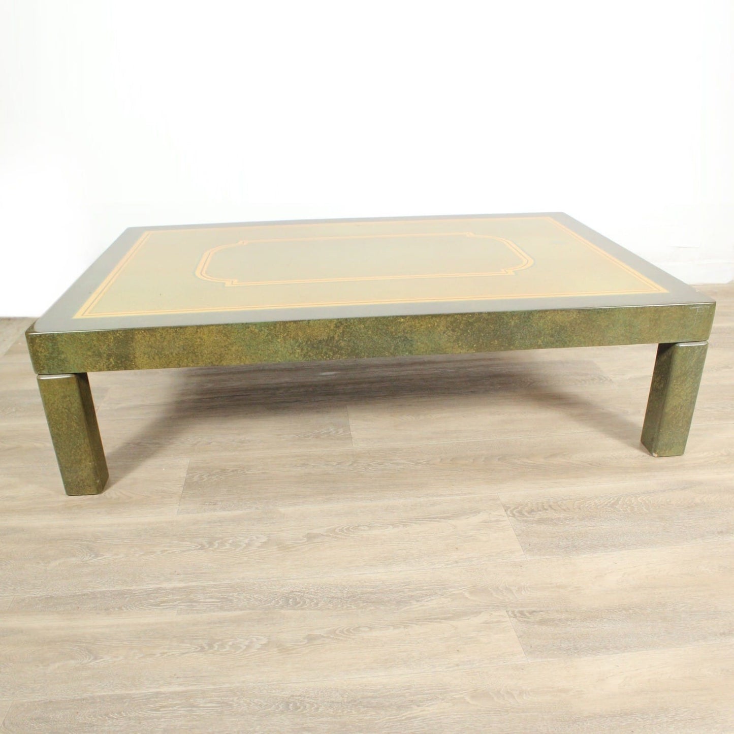 Tavolino tavolo da salotto basso vintage di modernariato anni 70 space age verde Categoria  Tavoli - tavolinetti